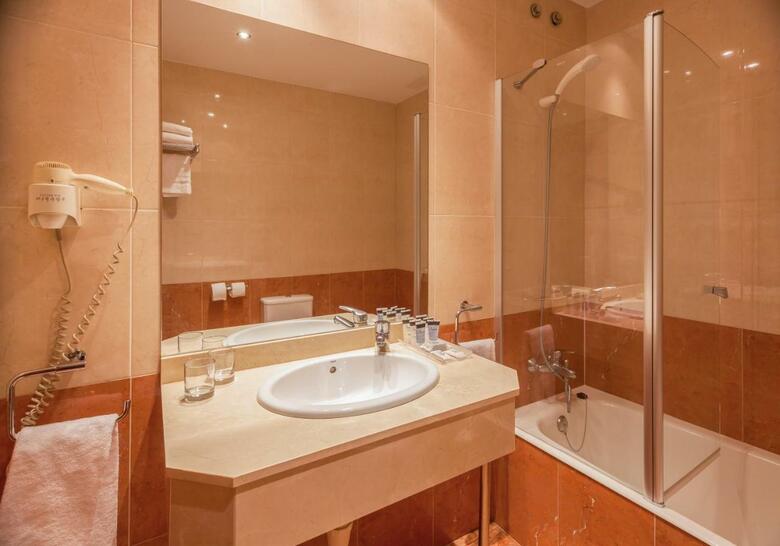 Hotel Andia