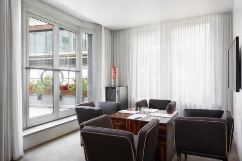 Hotel The Gray