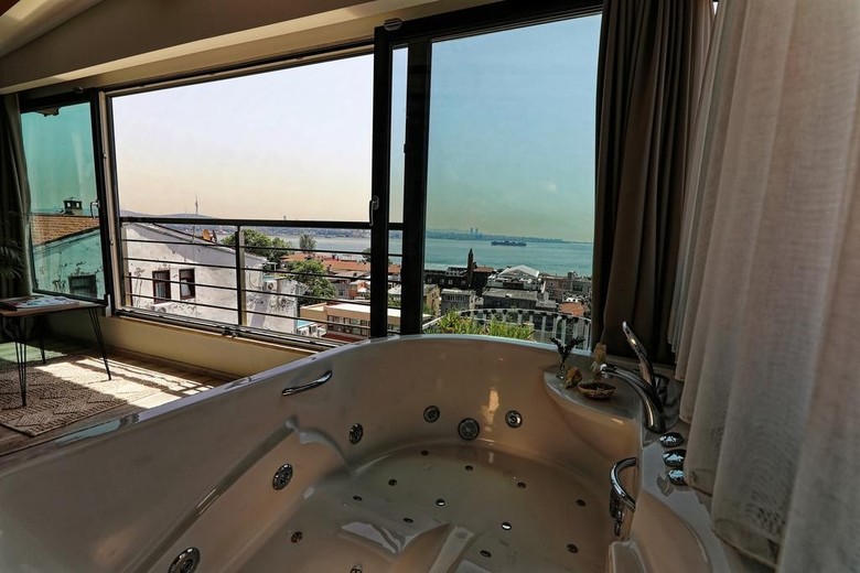 Romantic Hotel Istanbul