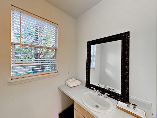 Bouldin Home 514
