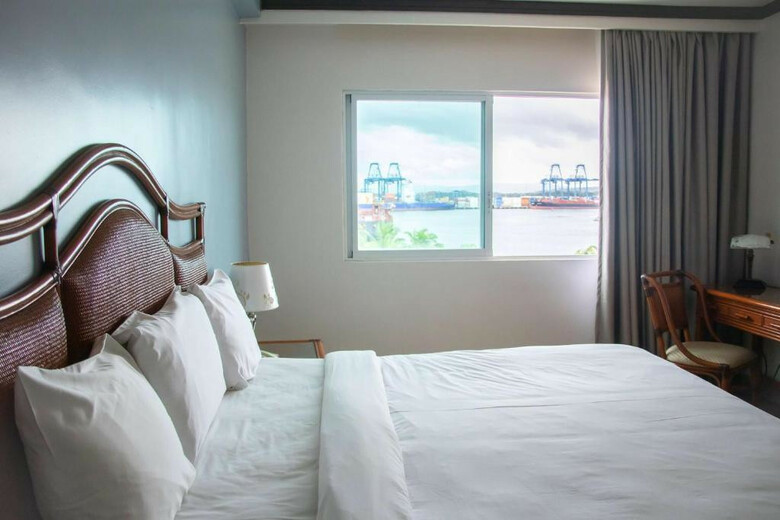 Radisson Col�n 2000 Hotel & Casino