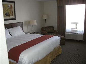Holiday Inn Express Hotel & Suites Drayton Valley