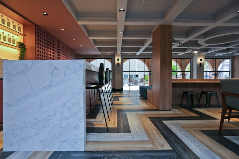 Hm Plaza Hotel