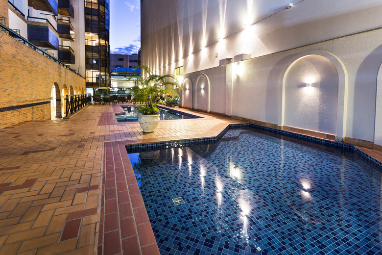 Hm Plaza Hotel