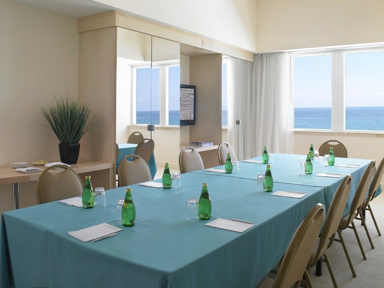 Grand Beach Hotel