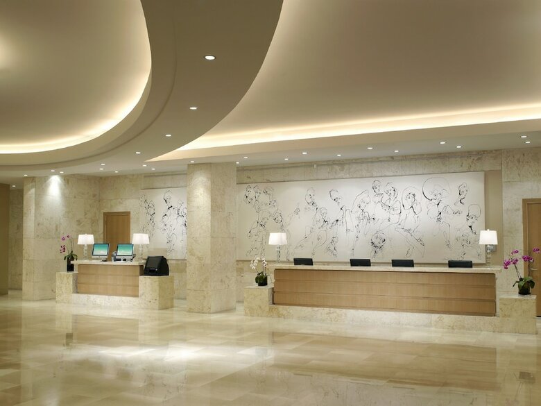 Grand Beach Hotel