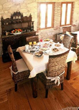 Petrino Suites Hotel