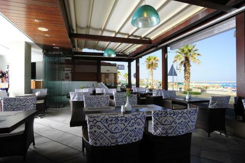 Hotel Steris Beach