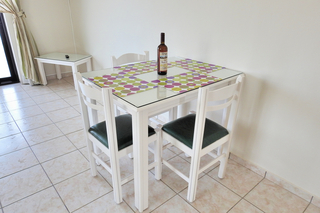 Nanakis Beach Apartments