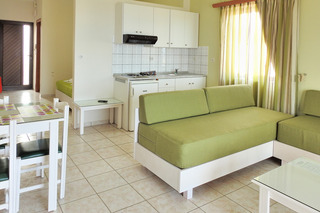 Nanakis Beach Apartments