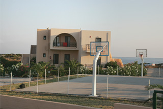 Nanakis Beach Apartments