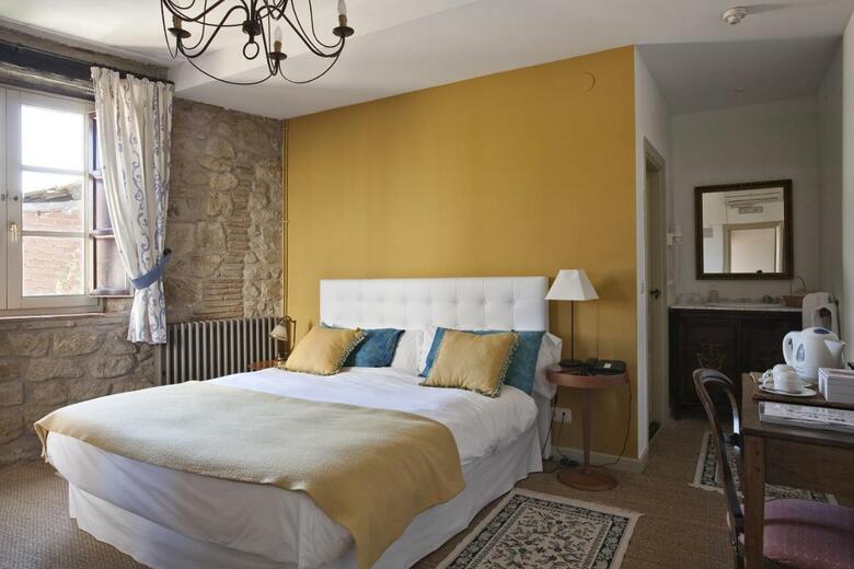 Hotel Senorio De Brinas