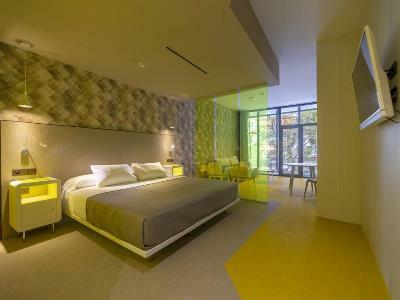 Hotel Macia Sevilla Kubb