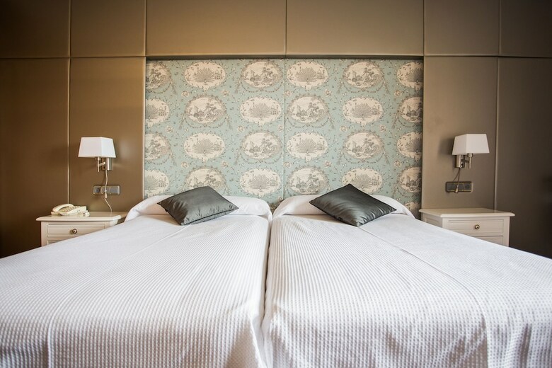 Hotel II Virrey