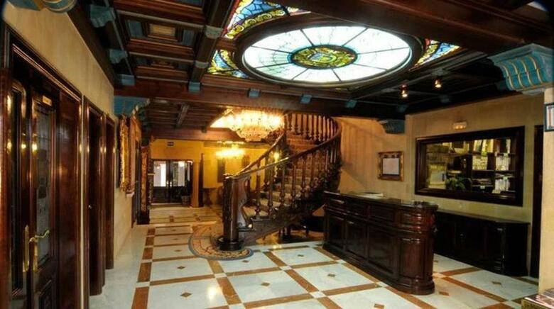 Hotel II Virrey