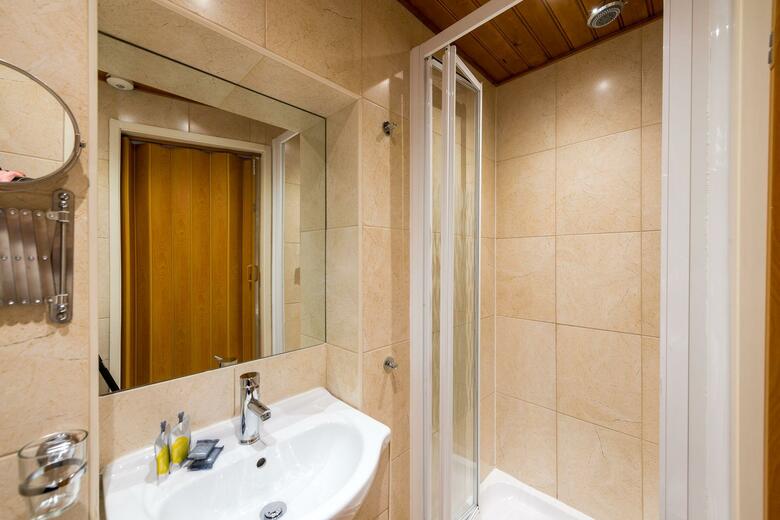 Adria Hotel