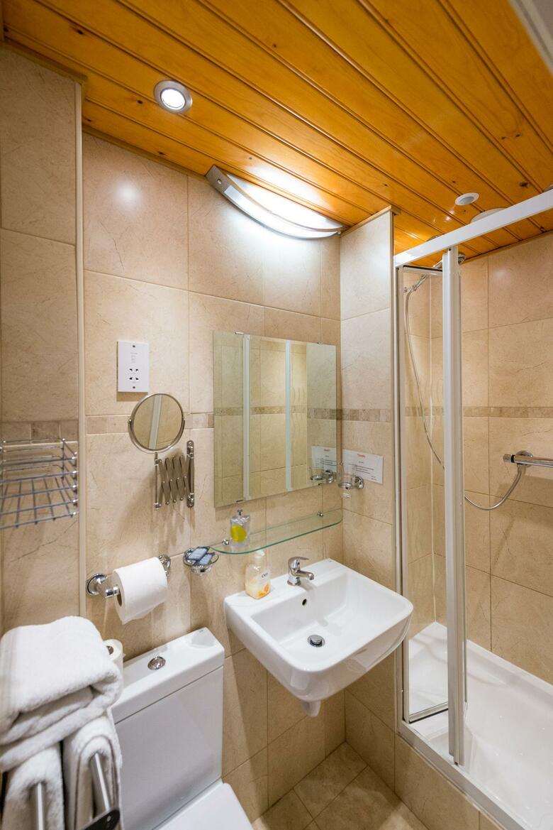 Adria Hotel
