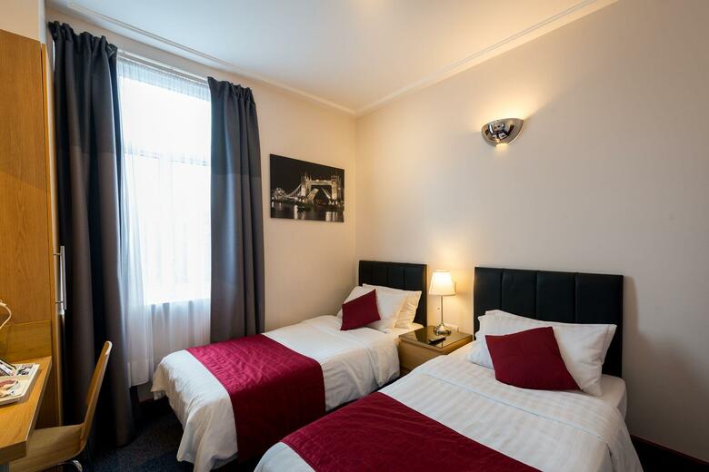 Adria Hotel