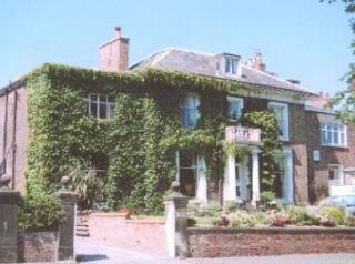 Knavesmire Manor Hotel
