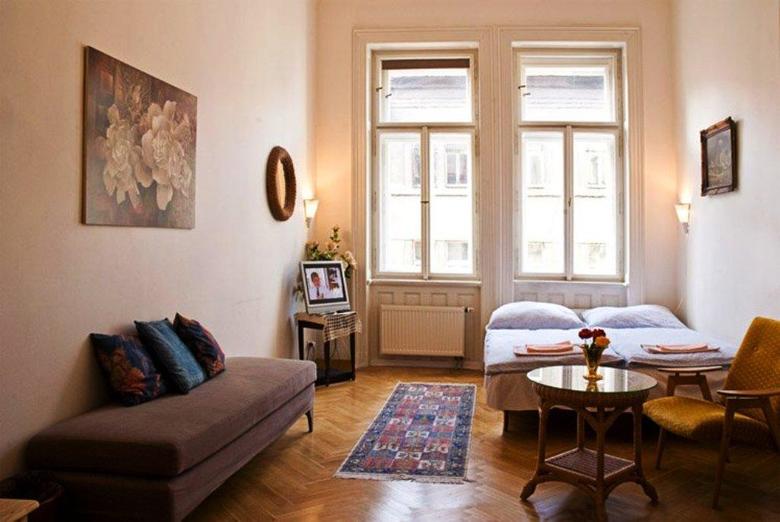 Alice Apartment House