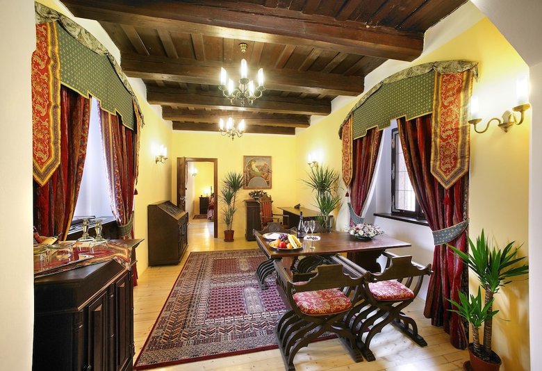 Hotel Ruze