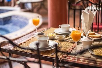 Bed & Breakfast Riad Plein Sud