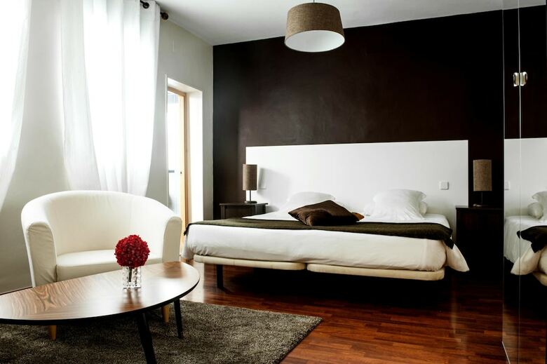 Hostal THC Gran Via Hostel
