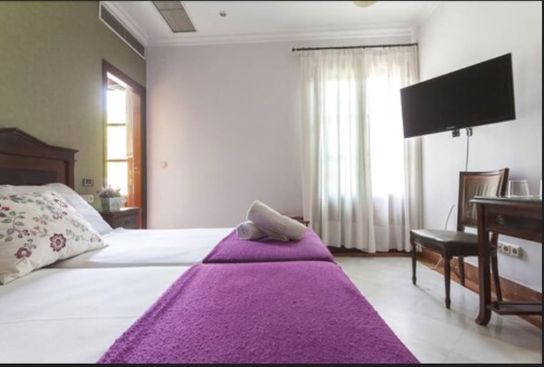 Hotel Baco