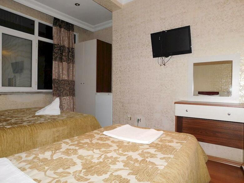 Ast Hotel