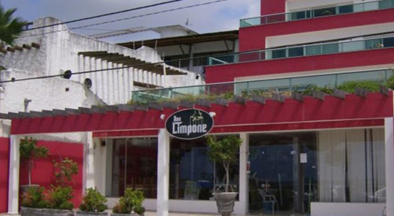Don Limpone Hotel