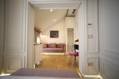 Divina Boutique Hotel