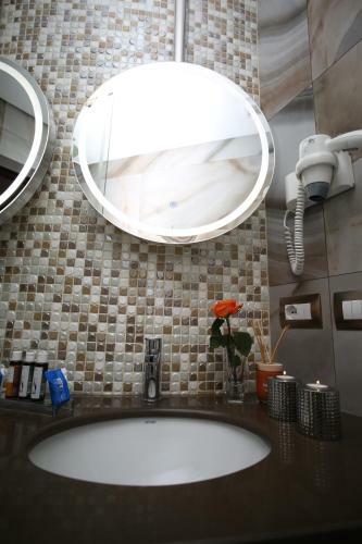 Divina Boutique Hotel