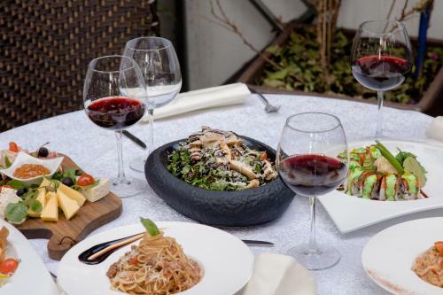 Divina Boutique Hotel