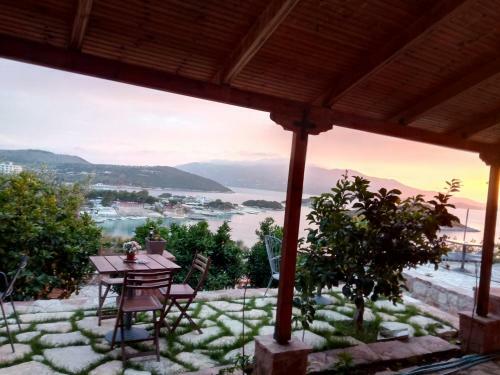 Hostal John's Guesthouse