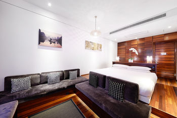 Urbn Hotel Shanghai