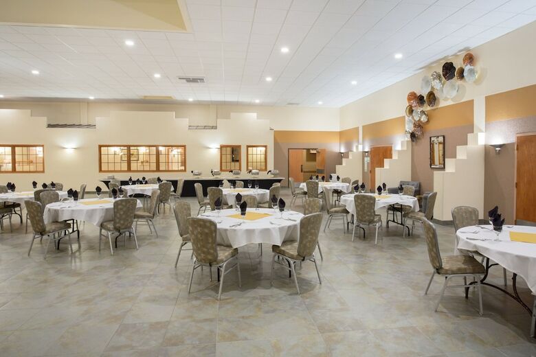 Hotel Holiday Inn
