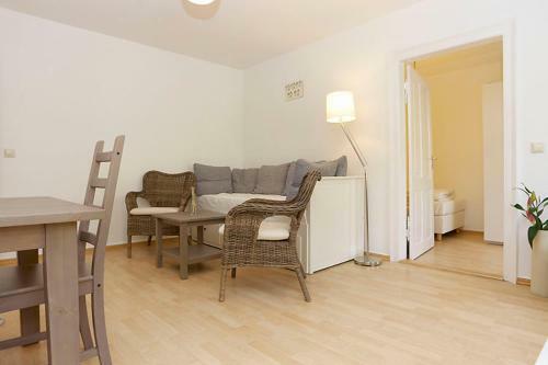 Apartamentos Raja Jooseppi