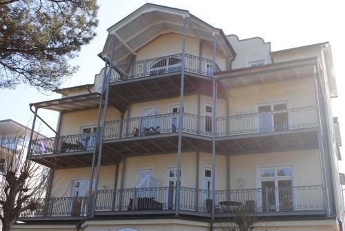 Apartamentos Panorama-ostseeblick In Der Villa Atlantic