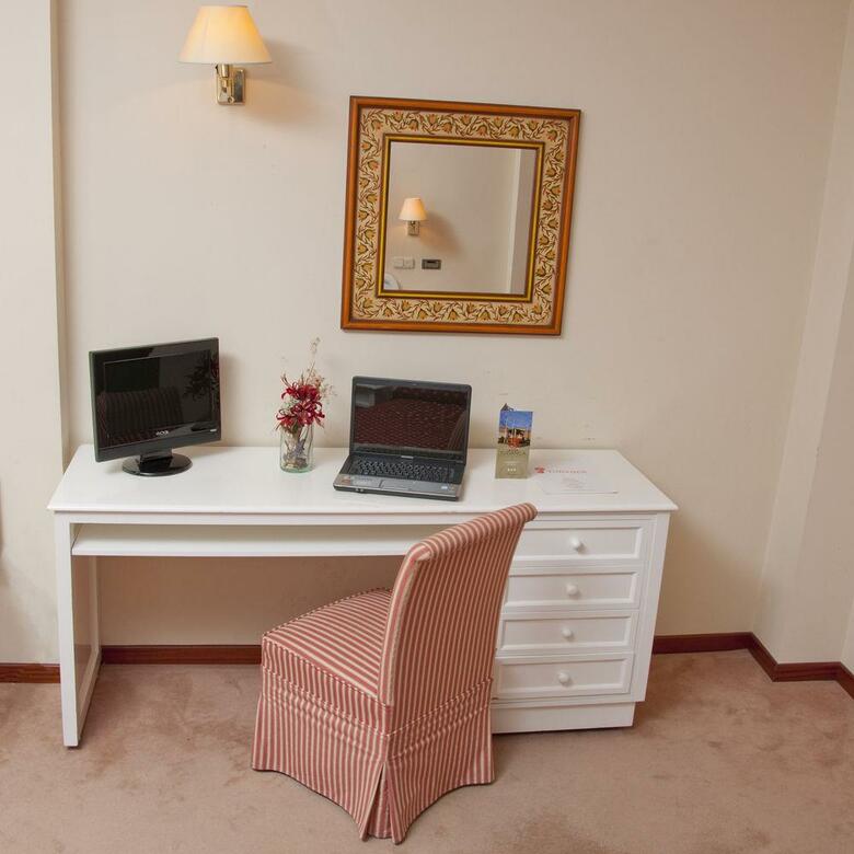 Hotel Mlc Benavente