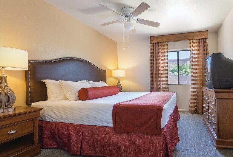 Hotel Havasu Dunes
