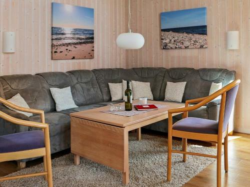 Four-bedroom Holiday Home In Otterndorf 17