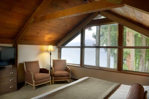 Hotel Lake Quinault Lodge