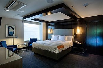 Clarion Hotel