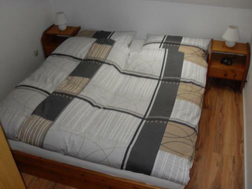 Apartamento Ferienwohnung Waldblick