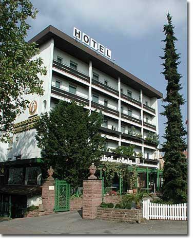 Hotel M�nig
