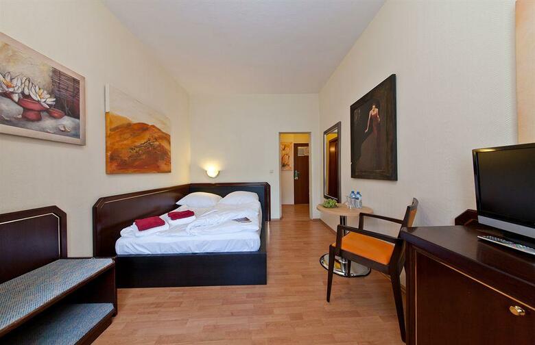 Novum Hotel Plaza D�sseldorf Zentrum