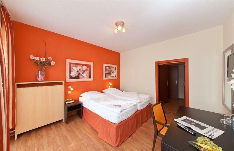 Novum Hotel Plaza D�sseldorf Zentrum