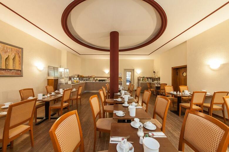 Novum Hotel Plaza D�sseldorf Zentrum
