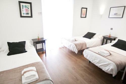 Hostal La Ba�ezana