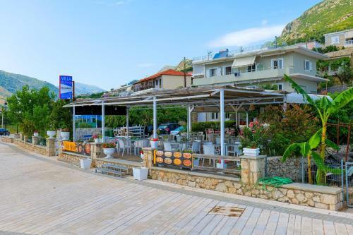 Hostal Villa Gjika